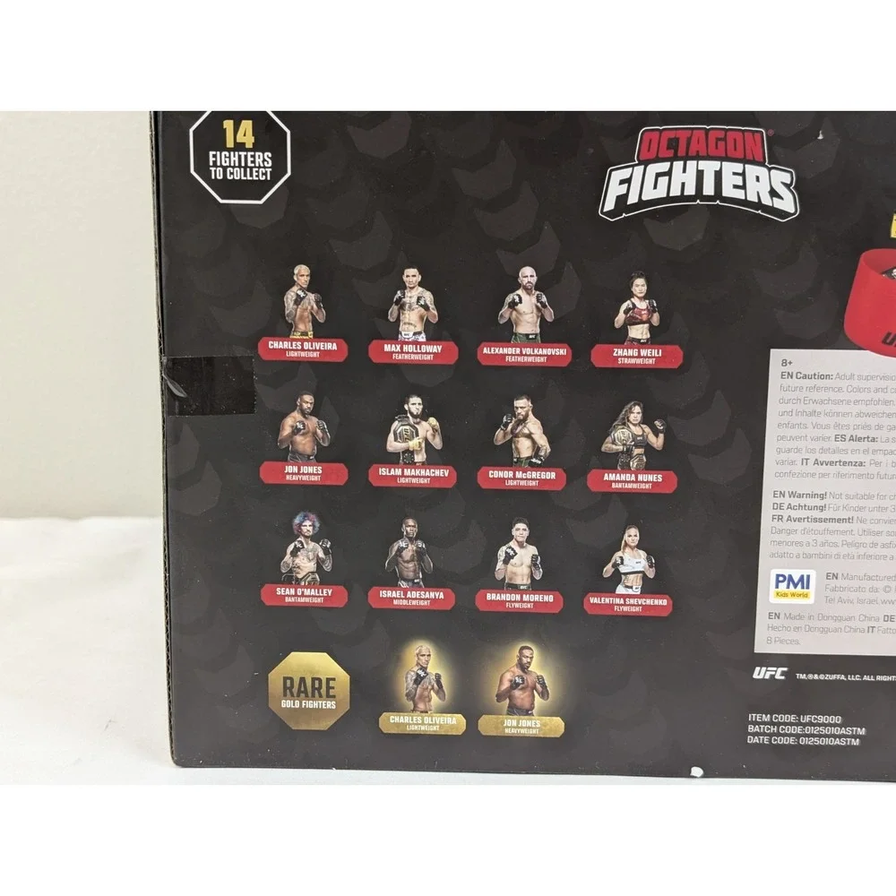 UFC Octagon Fighters Display Case & 8 SEALED Blind Pack Figure MMA Fighting 2025